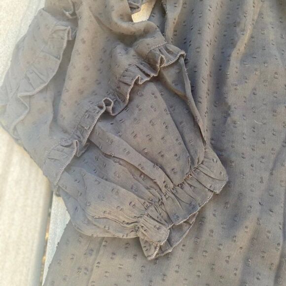 Walter Baker Black Ruffle Swiss Dot Woman’s Long Sleeve Blouse Top Large - Picture 12 of 12